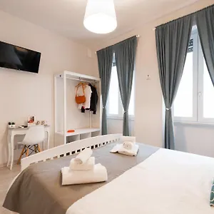 Winkler Apartment